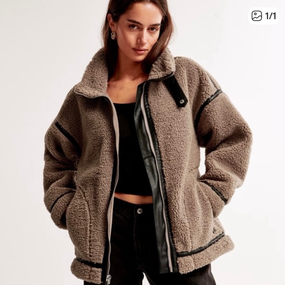 Abercrombie & Fitch Jackets & Blazers - Abercrombie & Fitch Sherpa Aviator Jacket